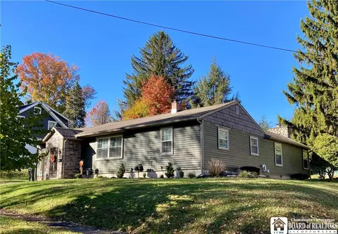 241 Clyde Ave, Jamestown, NY 14701