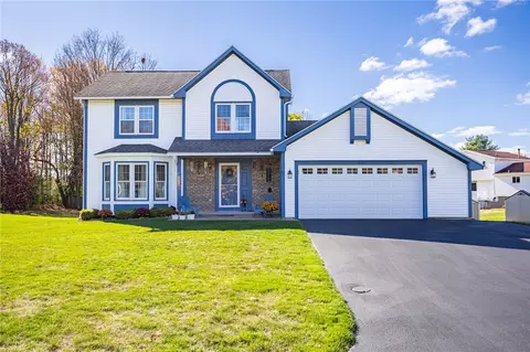 47 Benedict Dr, Chili, NY 14624