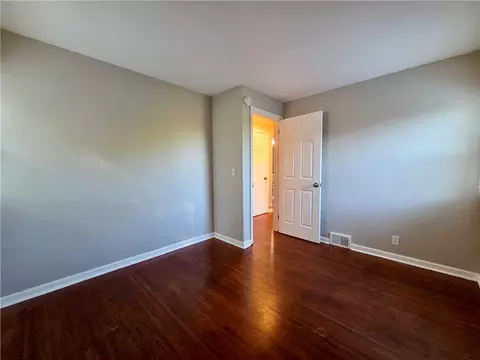 Bedroom - 222 Vinal Ave, Irondequoit, NY 14609 photo 4 of 8