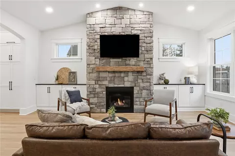 Living - 36 Madison Ter, Irondequoit, NY 14617 photo 2 of 3