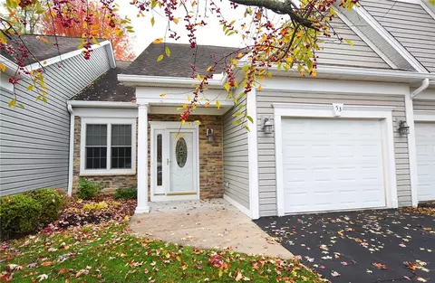 53 Waterworks Dr, East Rochester, NY 14445