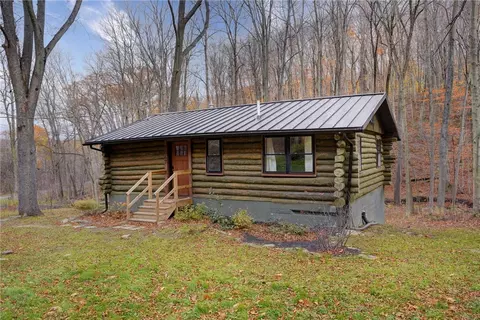 7047 Lawyer Rd #R 162, Naples, NY 14512