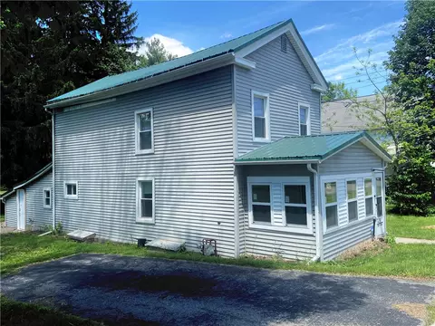 7451 Main St, Almond, NY 14804