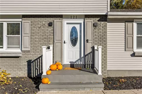 Exterior - 121 Anytrell Dr, Webster, NY 14580 photo 4 of 14