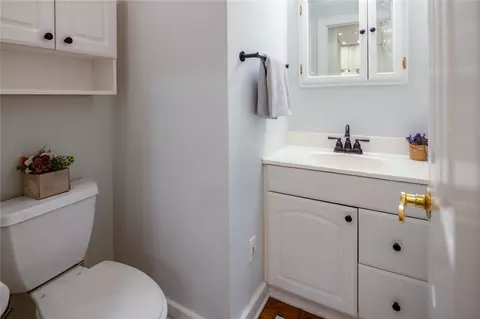 Bath - 49 Orland Rd, Irondequoit, NY 14622 photo 1 of 2