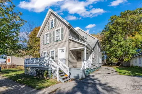 574 Maple St, Rochester, NY 14611