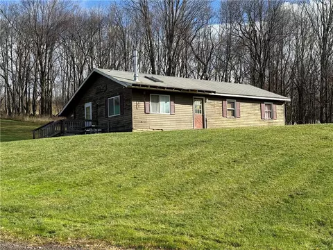 695 Town Brook Rd, Hobart, NY 13788
