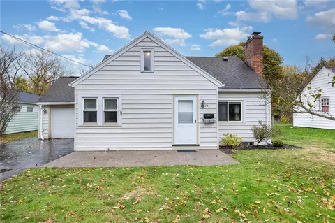 151 Rowley Dr, Gates, NY 14624