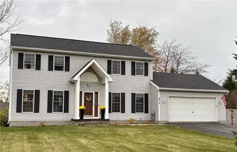 2014 Rainbow Ln, Lima, NY 14485