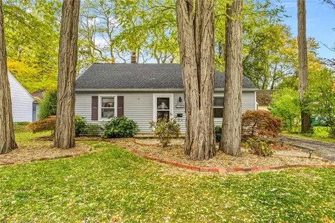 19 Campden Way, Brighton, NY 14610