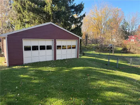 Exterior - 122 W William St, Bath, NY 14810 photo 1 of 4