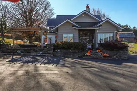 2461 Beaver Dams Moreland Rd, Dix, NY 14812