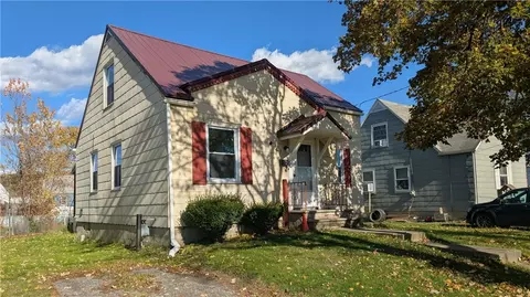 523 Gaines St, Elmira, NY 14904
