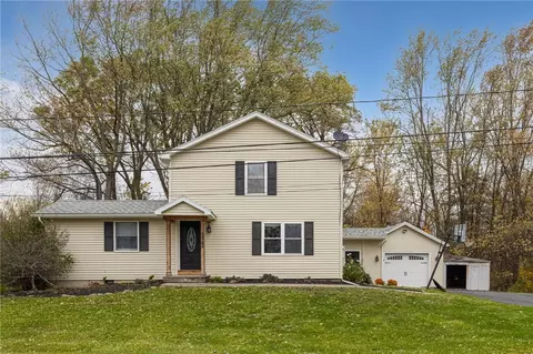 2962 Colby St, Sweden, NY 14420