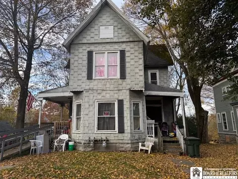 115 Fulton St, Jamestown, NY 14701