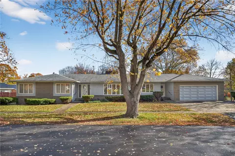 9 Rosewood Dr, Milo, NY 14527