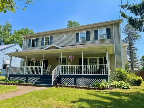 110 Mcmaster St, Bath, NY 14810 photo 1