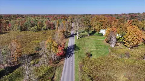 287 White Rd, Parish, NY 13131