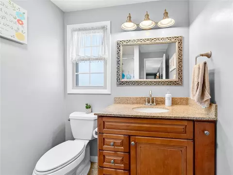 Bath - 71 Pinebrook Dr, Greece, NY 14616 photo 1 of 4