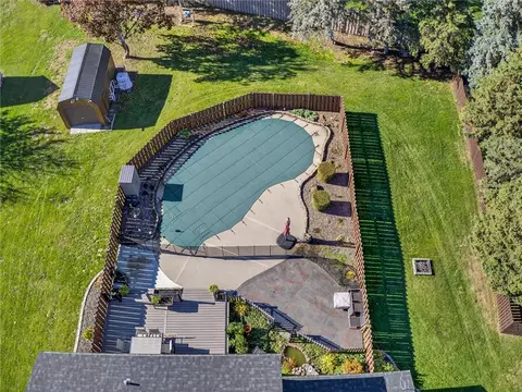 Exterior - 71 Pinebrook Dr, Greece, NY 14616 photo 2 of 13