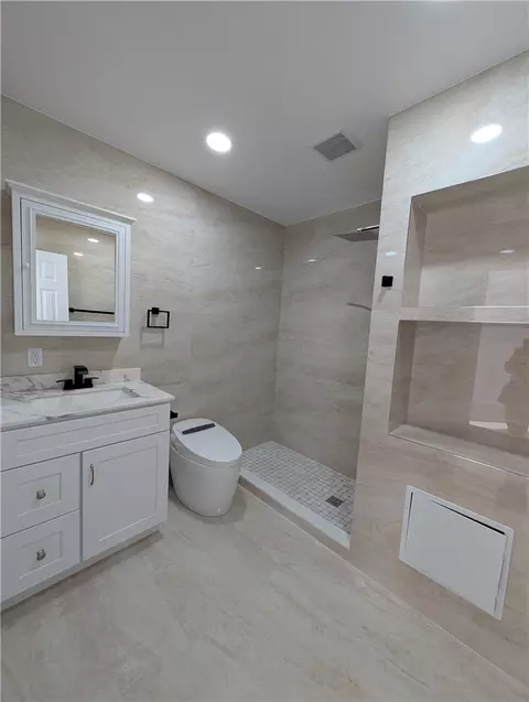 Bath - 10 E Hazel St, Corning, NY 14830 photo 2 of 5