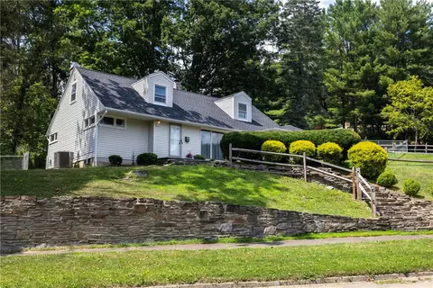 130 Davis St, Erwin, NY 14870