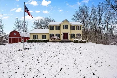 6166 Lake Rd S, Sweden, NY 14420