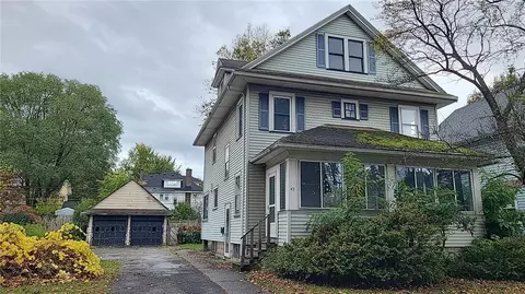 43 Navarre Rd, Rochester, NY 14621