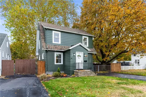 Exterior - 68 Elder St, Gates, NY 14606 photo 2 of 9