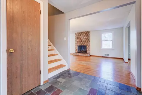 Entry Way - 2108 Rush Mendon Rd, Rush, NY 14543 photo 3 of 4