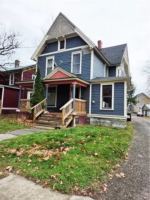18 Academy St, Oneonta, NY 13820