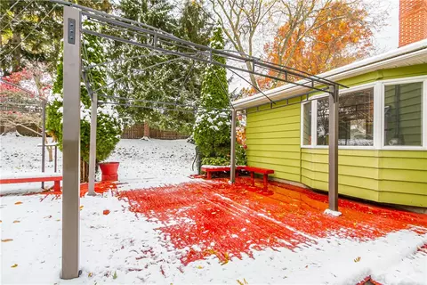 Exterior - 35 Oakcrest Dr, Irondequoit, NY 14617 photo 3 of 8