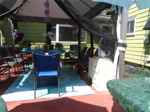 Exterior - 35 Oakcrest Dr, Irondequoit, NY 14617 photo 7 of 8