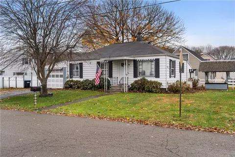 763 Chester St, Southport, NY 14904