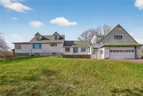 409 Ridge Rd, Veteran, NY 14845