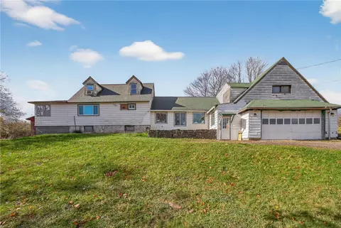 409 Ridge Rd, Veteran, NY 14845
