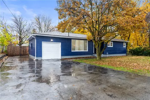 81 Spencerport Rd, Gates, NY 14606