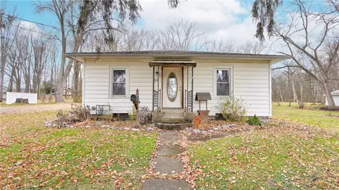 54 W Wright Ave, Waterloo, NY 13165