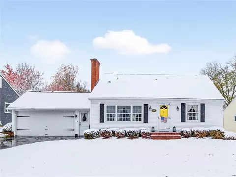 619 Harvest Dr, Greece, NY 14626