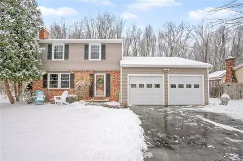 140 Overland, West Henrietta, NY 14586