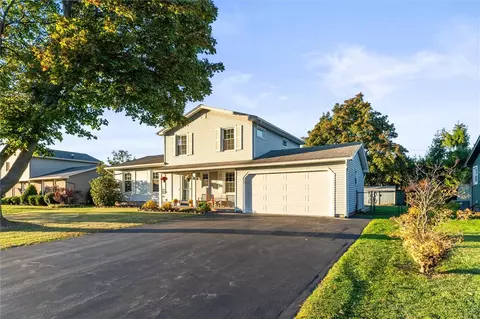 225 Carmas Dr, Greece, NY 14626