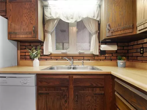 Kitchen - 7200 Sutton Rd, Arcadia, NY 14489 photo 1 of 7