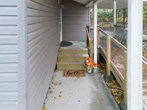 Exterior - 7200 Sutton Rd, Arcadia, NY 14489 photo 2 of 8