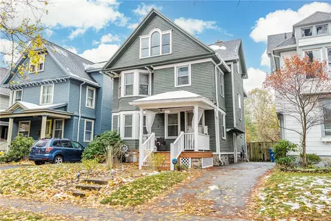 1043 Park Ave, Rochester, NY 14610