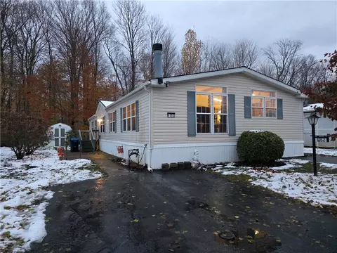 6352 Stillmeadow Way, Williamson, NY 14589