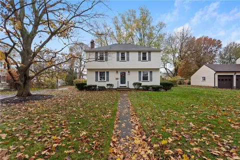 205 Daley Blvd, Irondequoit, NY 14617