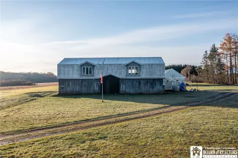 2391 Donelson Rd, Kiantone, NY 14701