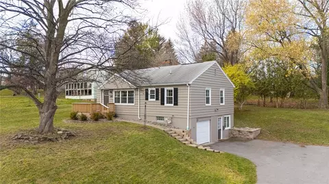 178 Parrish St, Canandaigua, NY 14424