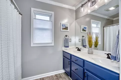 Bath - 1027 Pondbrook Pt, Webster, NY 14580 photo 1 of 3