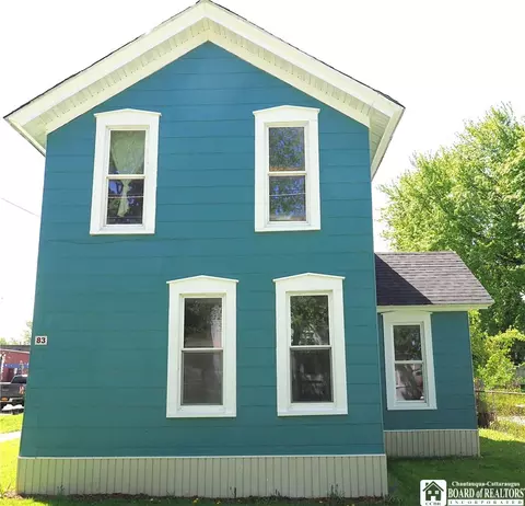 83 W 2nd St, Dunkirk, NY 14048